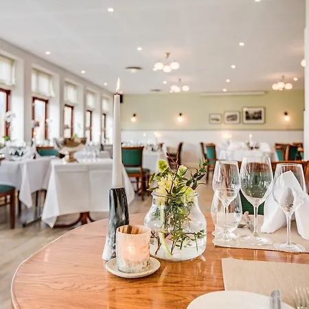 Knudhule Hotel 3*