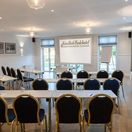 Knudhule Hotel Ry